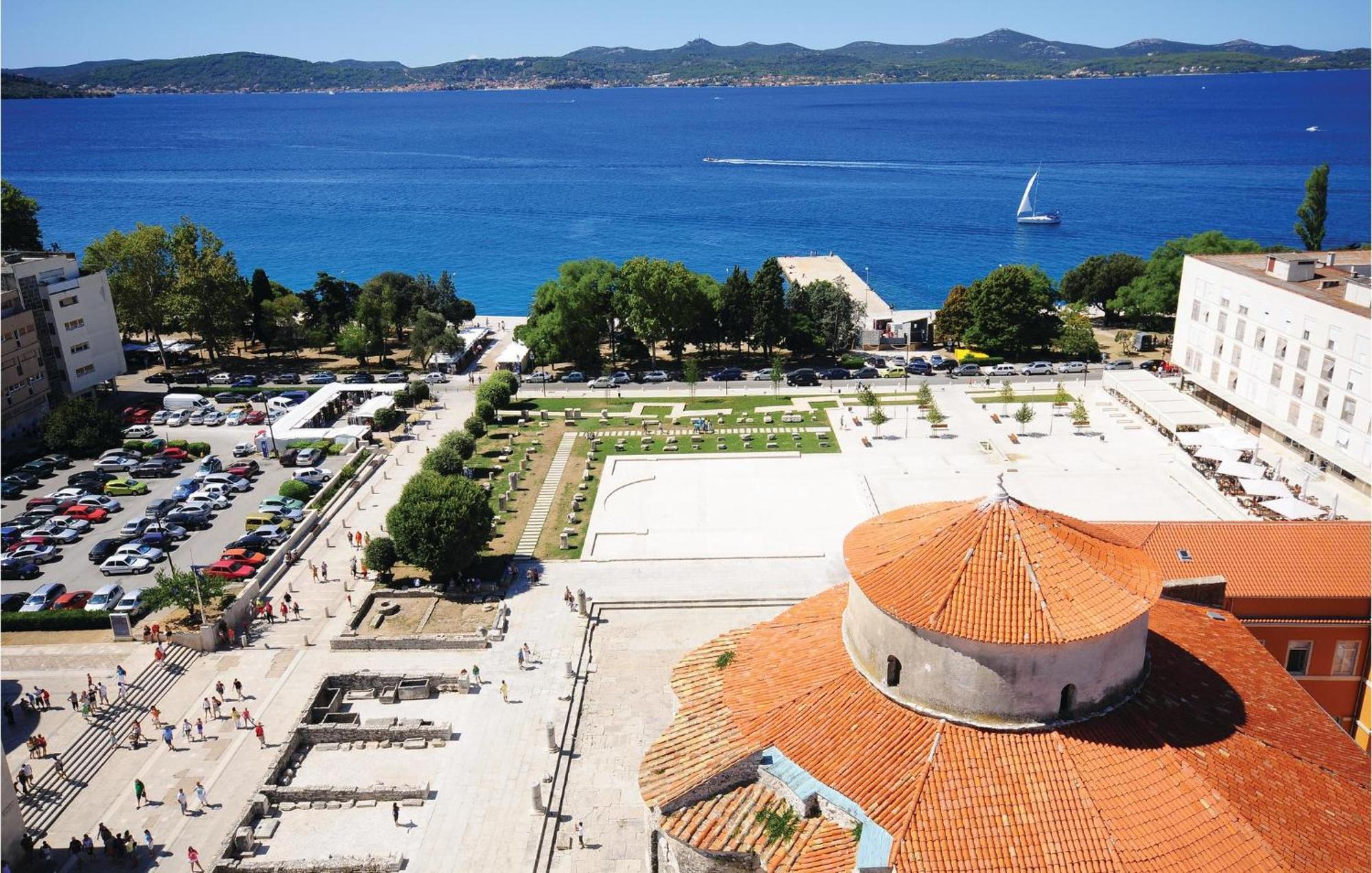 Nice Apartment In Zadar With Wifi Buitenkant foto